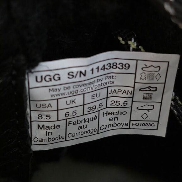UGG Adirondack Meridian Gore-Tex Extreme Boots Black 1143839 Women's Size 8.5 - Picture 8 of 8